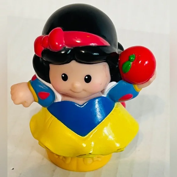Fisher price little people snow cheap white